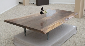 Création mobilier, table basse - bois, bronze et cristal