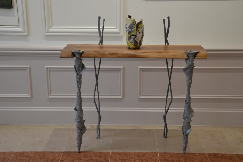 CONSOLE ARUM -  Noyer d'Amérique et bronze